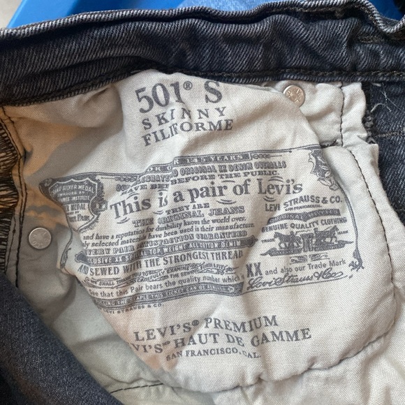 Levi’s 501s skinny dark greyish wash BNWOT sz 27 - Picture 4 of 4